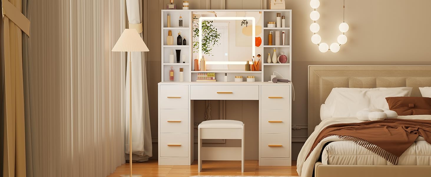 vanity with mirror