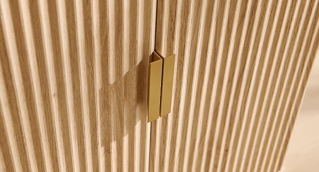 Fluted panel and metal pull